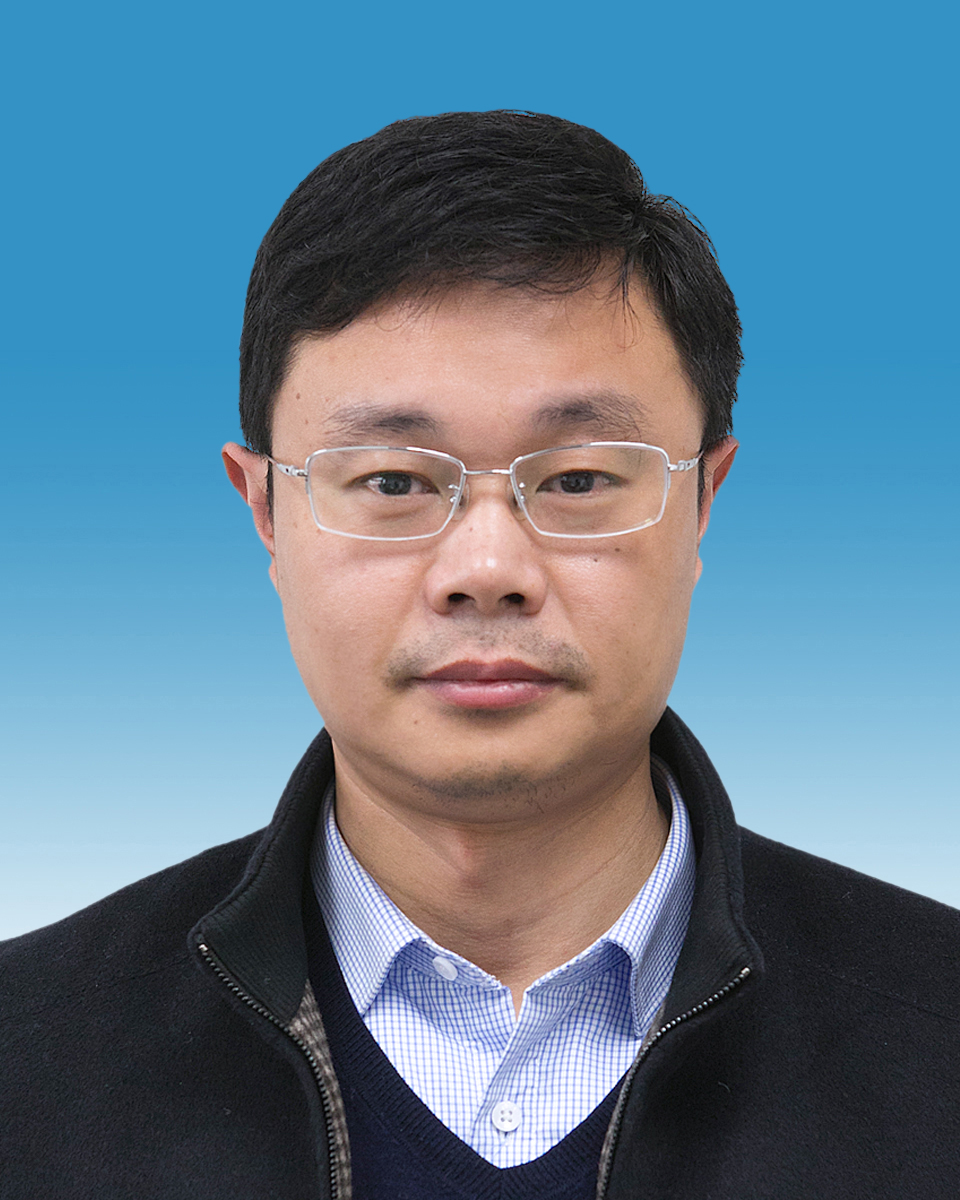 党组成员,副主任:梁浩